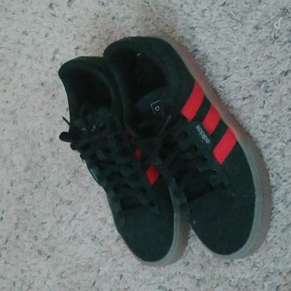 Adidas skateboard shoes